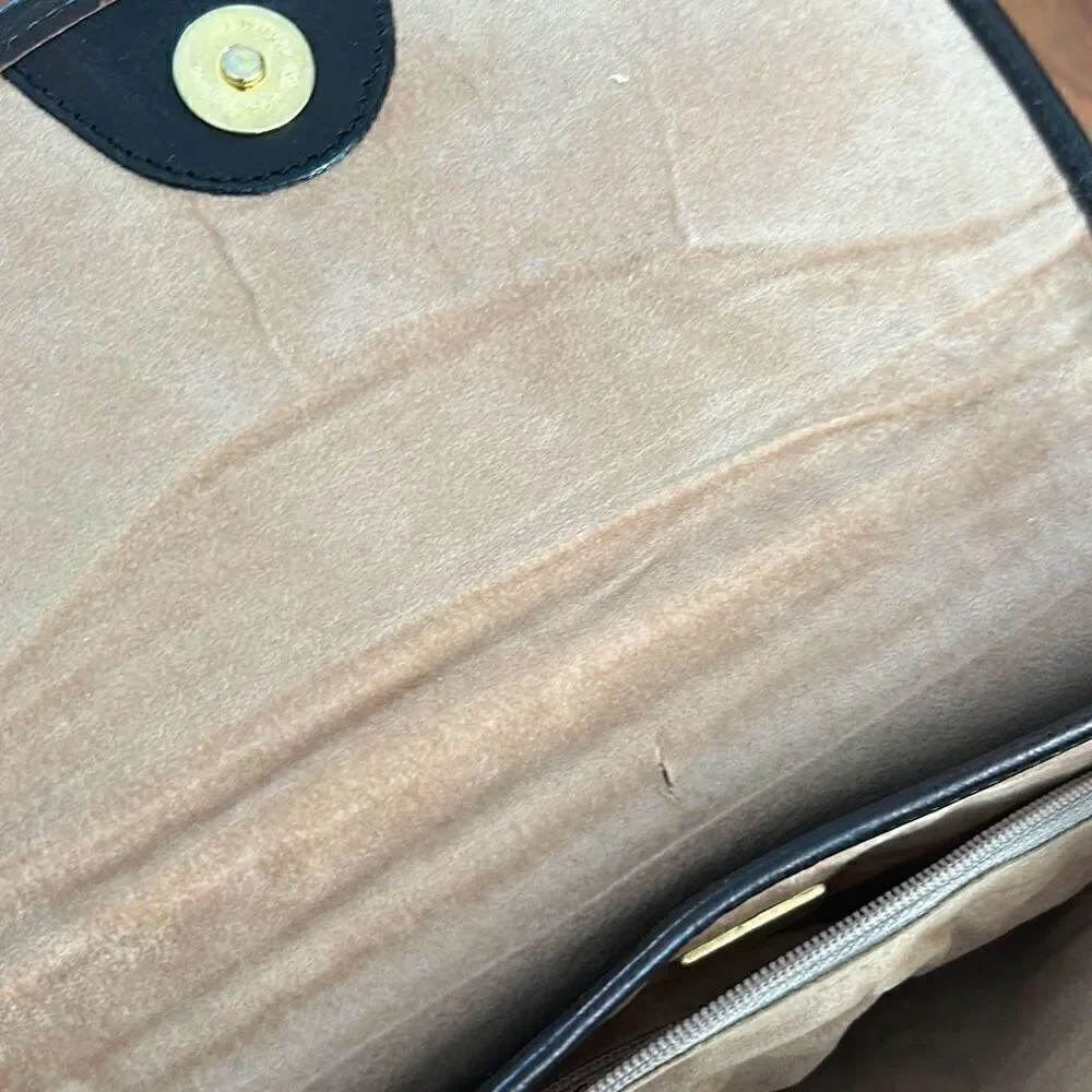 Oroton vintage black leather Crossbody bag